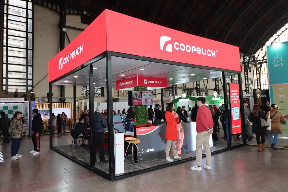 Coopeuch tuvo un rol principal en la Expovivienda 2025