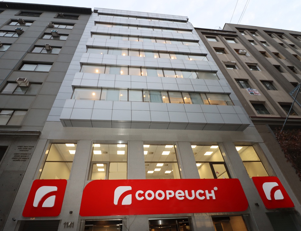 Financiamiento social: Coopeuch concreta colocaciones de bonos por más de US$55 millones